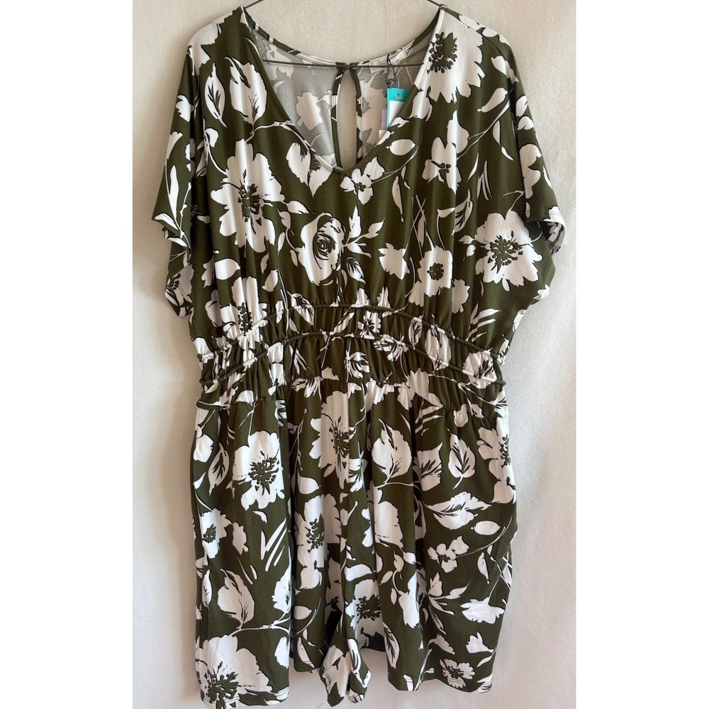 Nine Britton Stitch Fix Floral Romper Olive Green White V-Neck Smocked Waist 1X